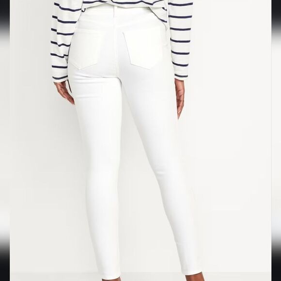 2638 NWT Old Navy High-Waisted Wow Skinny Jeans Size 8 - Picture 2 of 6